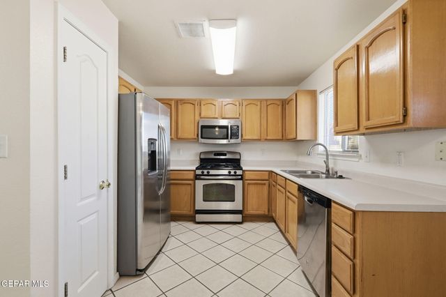 1634 VIA SECA Drive, El Paso, TX 79936