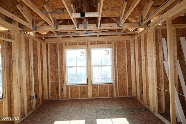 9203 Mile View Court, Sylvania, OH 43560
