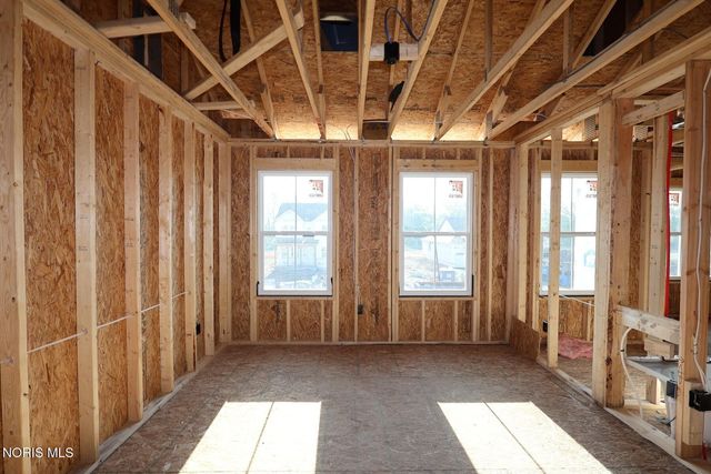 9203 Mile View Court, Sylvania, OH 43560