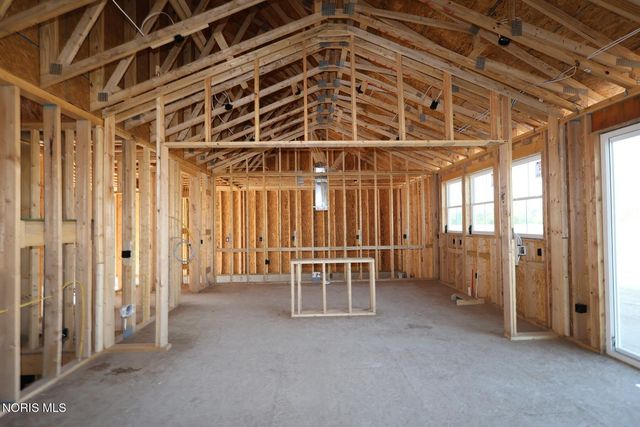 9203 Mile View Court, Sylvania, OH 43560