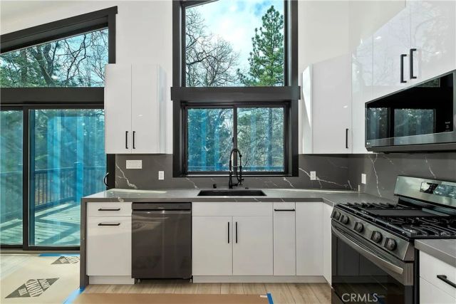 556 Lucerne Drive, Big Bear Lake, CA 92315