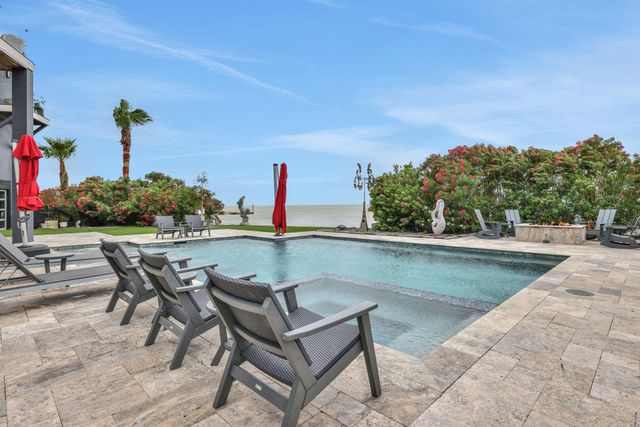 12000 Sportsman Road, Galveston, TX 77554