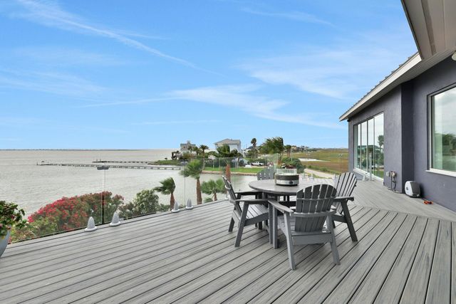 12000 Sportsman Road, Galveston, TX 77554