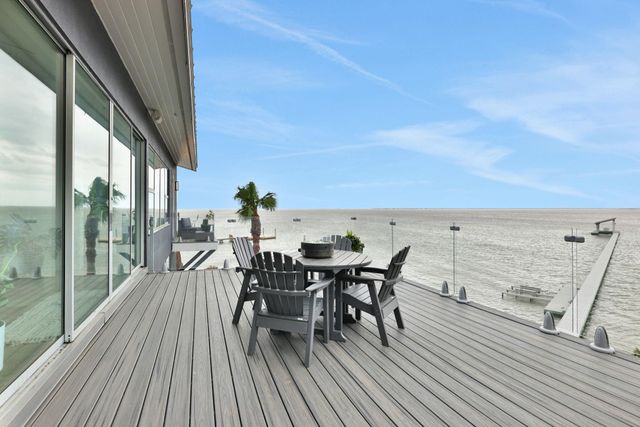 12000 Sportsman Road, Galveston, TX 77554