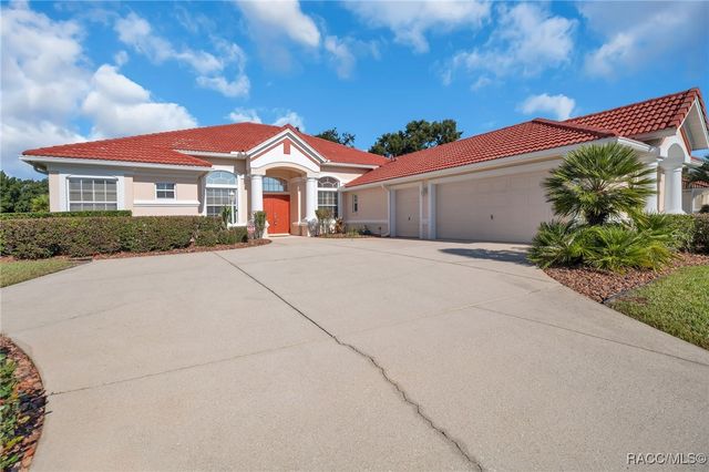 83 W Mickey Mantle Path, Hernando, FL 34442