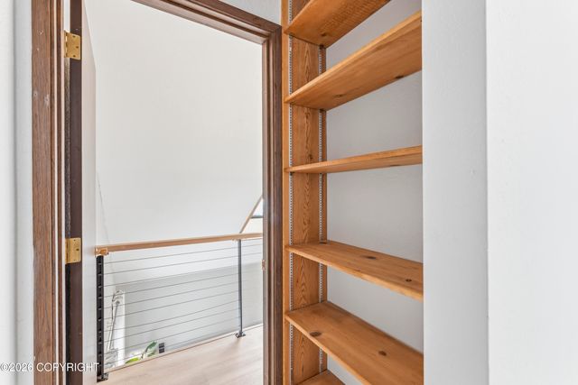 6731 Baby Bear Drive, Anchorage, AK 99507