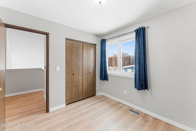 6731 Baby Bear Drive, Anchorage, AK 99507