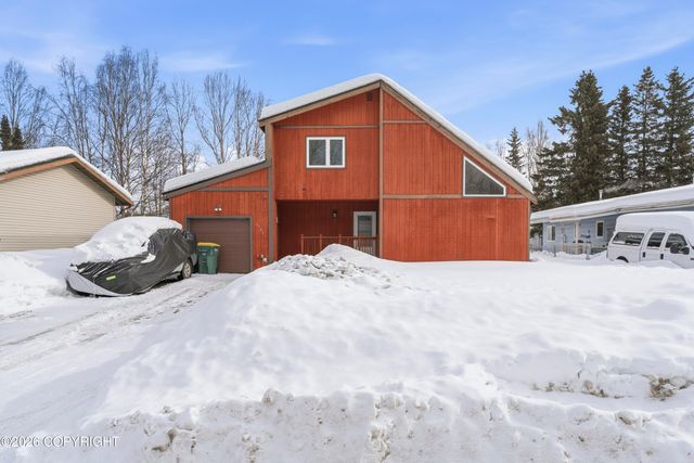 6731 Baby Bear Drive, Anchorage, AK 99507