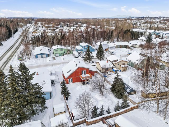 6731 Baby Bear Drive, Anchorage, AK 99507