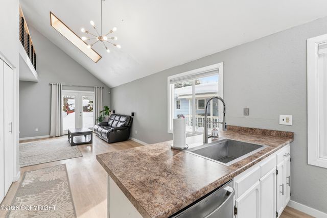 6731 Baby Bear Drive, Anchorage, AK 99507