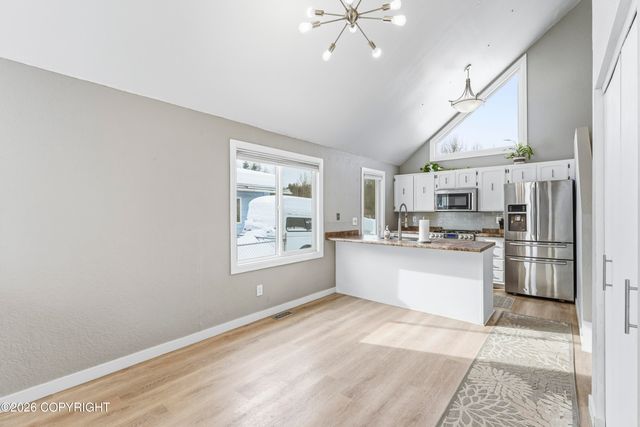 6731 Baby Bear Drive, Anchorage, AK 99507