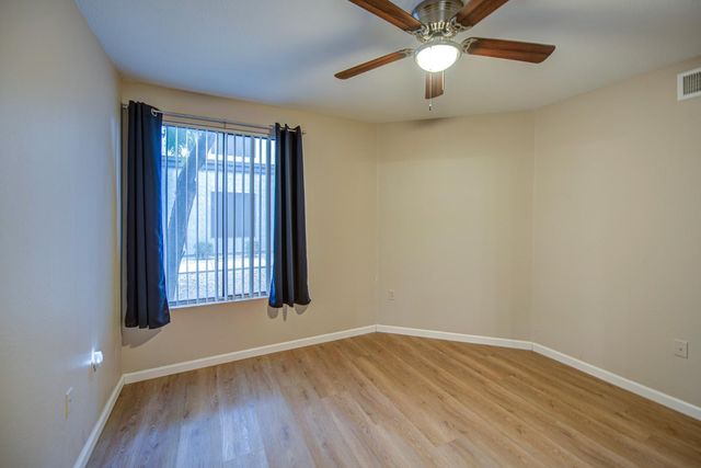 3848 N 3rd Avenue Unit 1052, Phoenix, AZ 85013