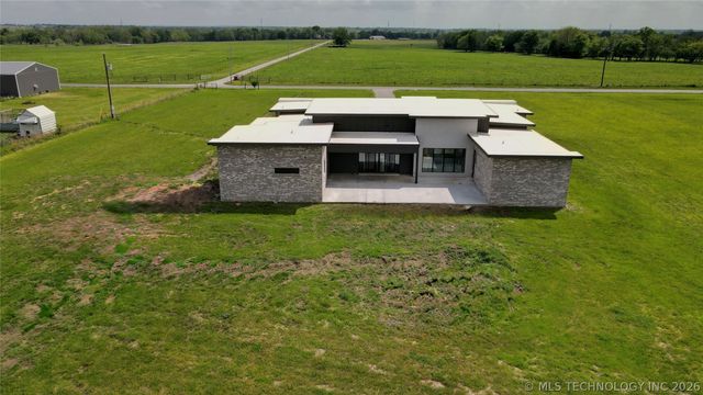3497 E 400 Road, Oologah, OK 74053