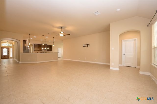 811 Cathedral Court, Harker Heights, TX 76548