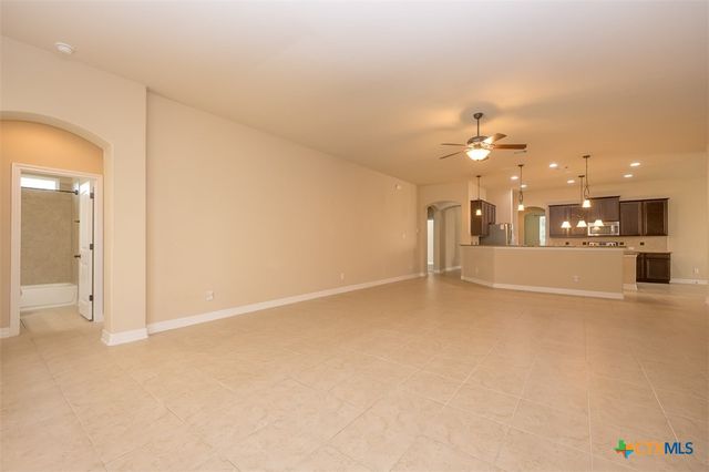 811 Cathedral Court, Harker Heights, TX 76548