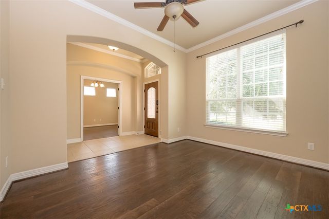 811 Cathedral Court, Harker Heights, TX 76548