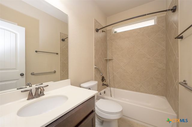 811 Cathedral Court, Harker Heights, TX 76548