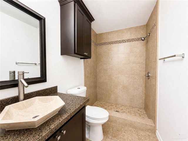 7396 Highland Pine Street, Brownsville, TX 78526