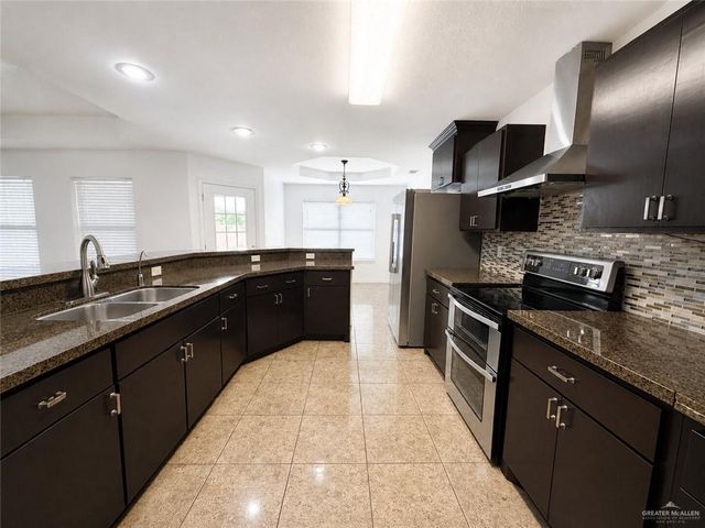 7396 Highland Pine Street, Brownsville, TX 78526