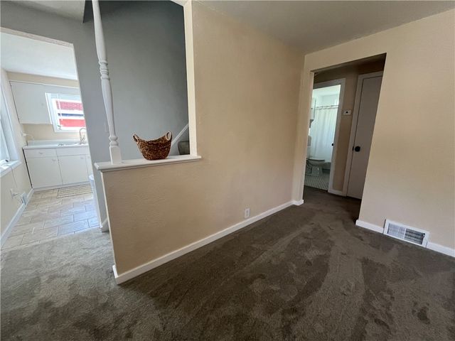2520 Mohawk Drive, White Oak, PA 15131