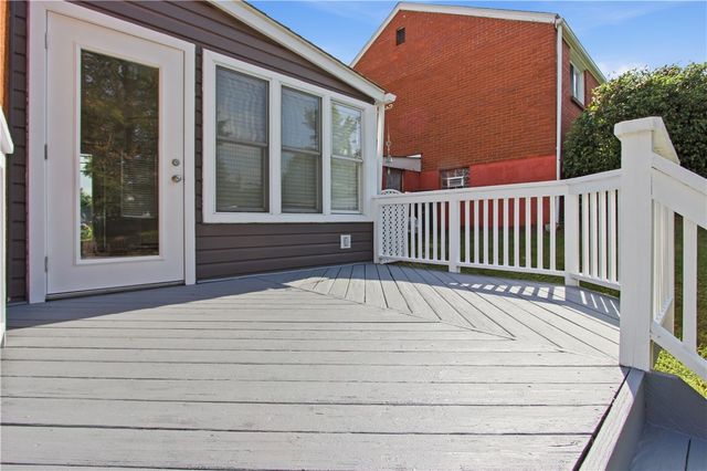 2520 Mohawk Drive, White Oak, PA 15131