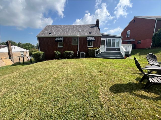 2520 Mohawk Drive, White Oak, PA 15131