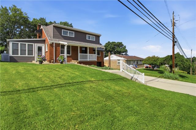 2520 Mohawk Drive, White Oak, PA 15131
