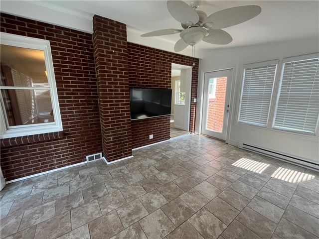 2520 Mohawk Drive, White Oak, PA 15131