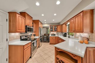 21400 Lancelot DRIVE, Brookfield, WI 53045