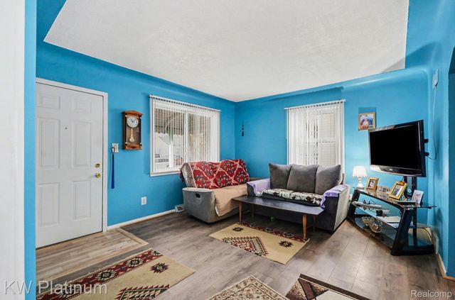 14027 HOBART Avenue, Warren, MI 48089