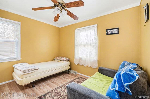 14027 HOBART Avenue, Warren, MI 48089