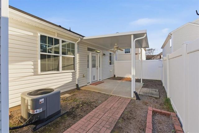 212 Hiawassee Drive, Woodstock, GA 30188