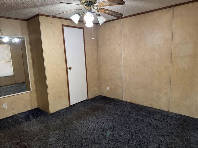 31 County Road 3794a, Cleveland, TX 77328