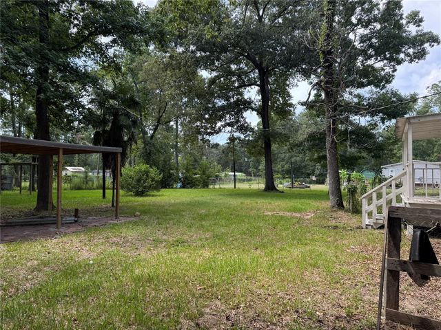 31 County Road 3794a, Cleveland, TX 77328