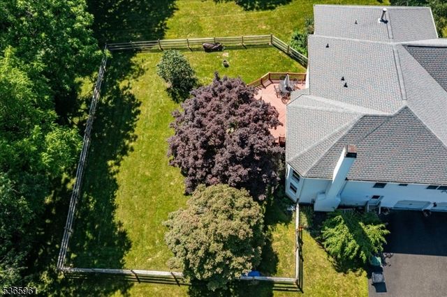 14 Kalan Farm Rd, Bethlehem Twp., NJ 08827