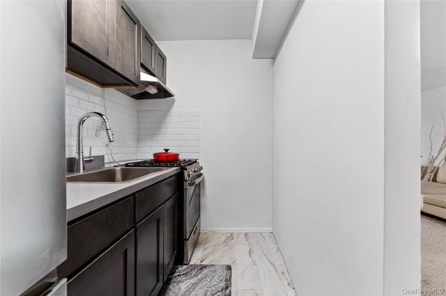 2830 Briggs Avenue 4C, Bronx, NY 10458