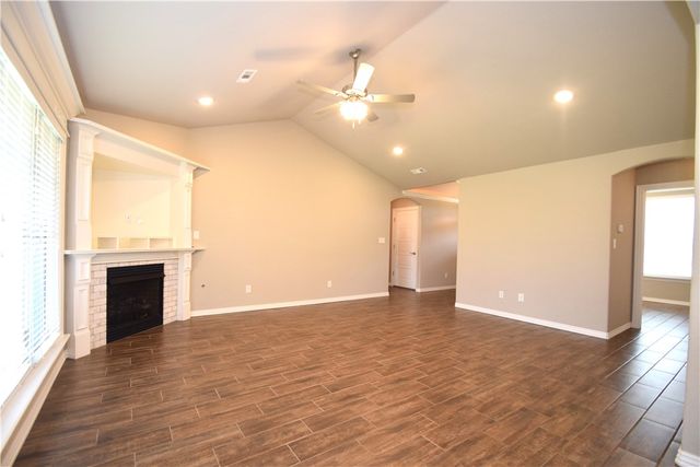 1604 Higgins Street, Pea Ridge, AR 72751