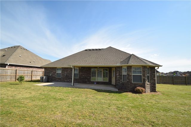 1604 Higgins Street, Pea Ridge, AR 72751