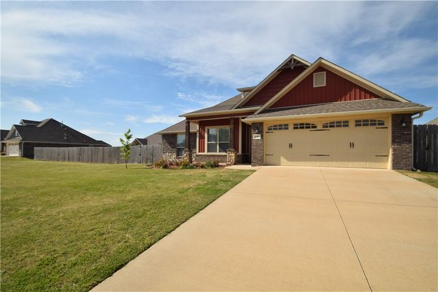 1604 Higgins Street, Pea Ridge, AR 72751