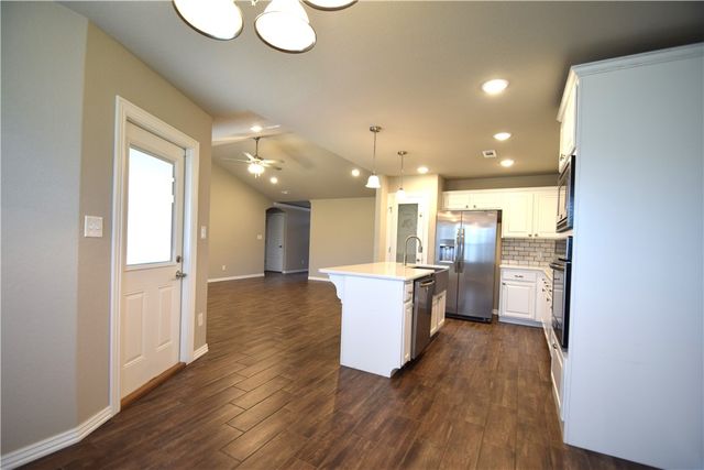 1604 Higgins Street, Pea Ridge, AR 72751