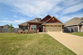 1604 Higgins Street, Pea Ridge, AR 72751