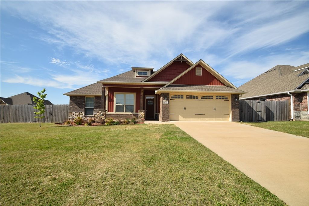 1604 Higgins Street, Pea Ridge, AR 72751