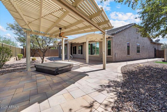5822 E BRAMBLE BERRY Lane, Cave Creek, AZ 85331