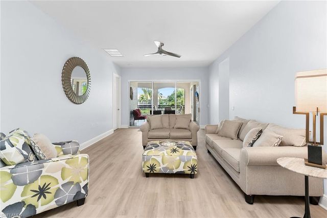 9219 Corfu CT 202, Naples, FL 34114