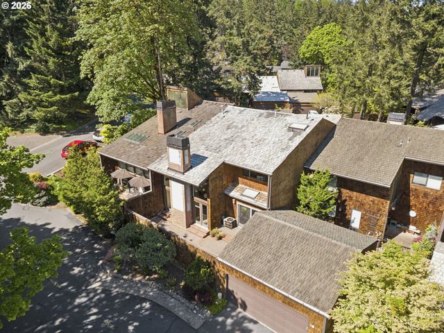 14 PREAKNESS Ct, Lake Oswego, OR 97035