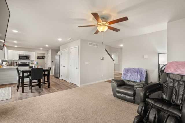 2720 21st Street SW, Altoona, IA 50009