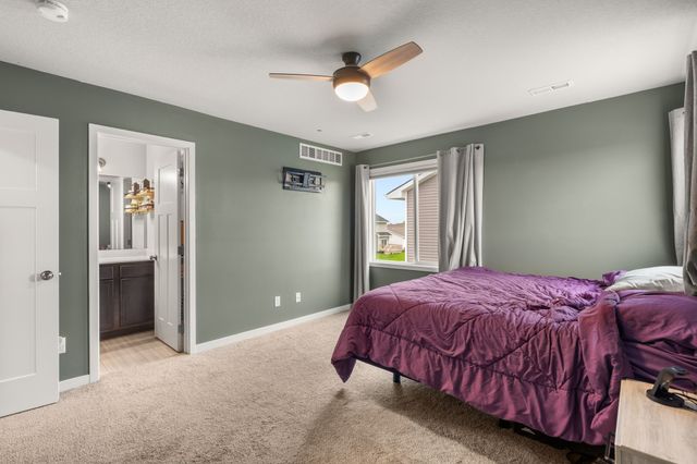 2720 21st Street SW, Altoona, IA 50009