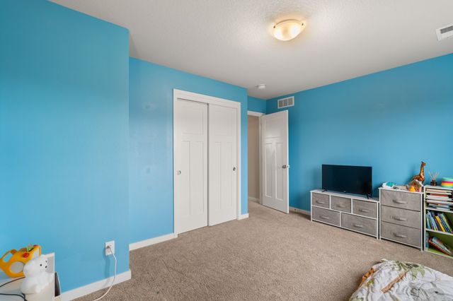 2720 21st Street SW, Altoona, IA 50009