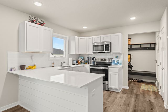 2720 21st Street SW, Altoona, IA 50009