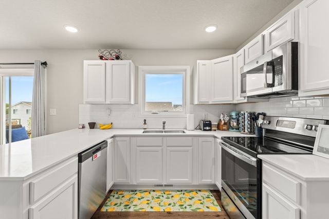 2720 21st Street SW, Altoona, IA 50009
